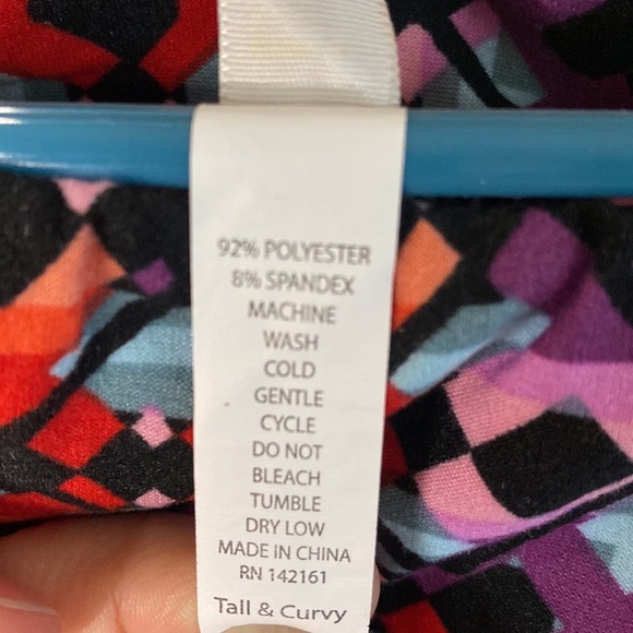 LulaRoe TC leggings - Picture 3 of 4